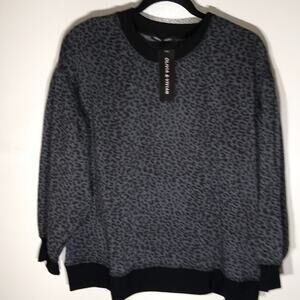 NWT Olivia and Vivian animal print sweatshirt Size 1X
